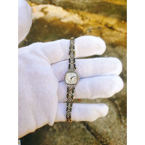 Đồng hồ nữ opal thụy sĩ, máy pin, đá opal mang lại may mắn cho người đeo, size 20mm, dây khóa zin, độ mới 95%