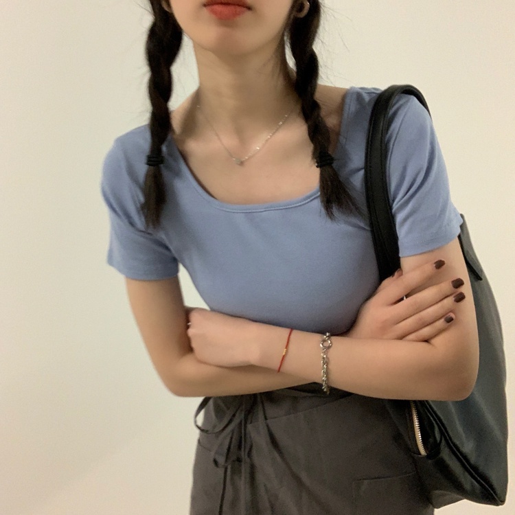 Áo thun nữ ngắn tay cổ chữ U màu sắc đơn giản 43915