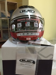 Mũ bảo hiểm HJC