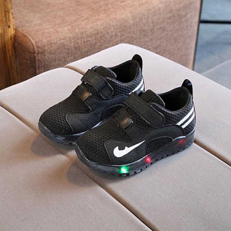 Set Áo Thun Tay Ngắn &amp; Quần Short In Hình Vương Miện Cho Bé Trai