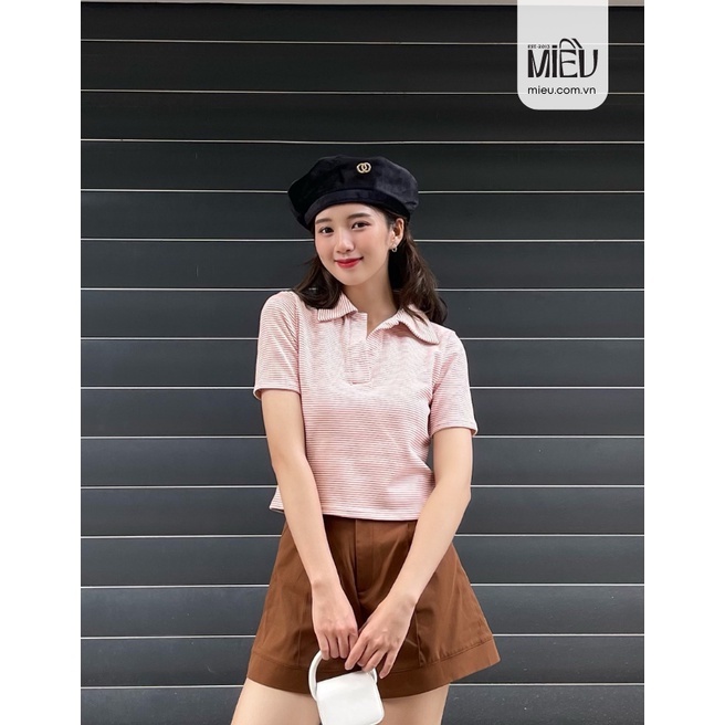 Áo croptop cổ polo sọc trẻ trung năng động Miều Est.2013