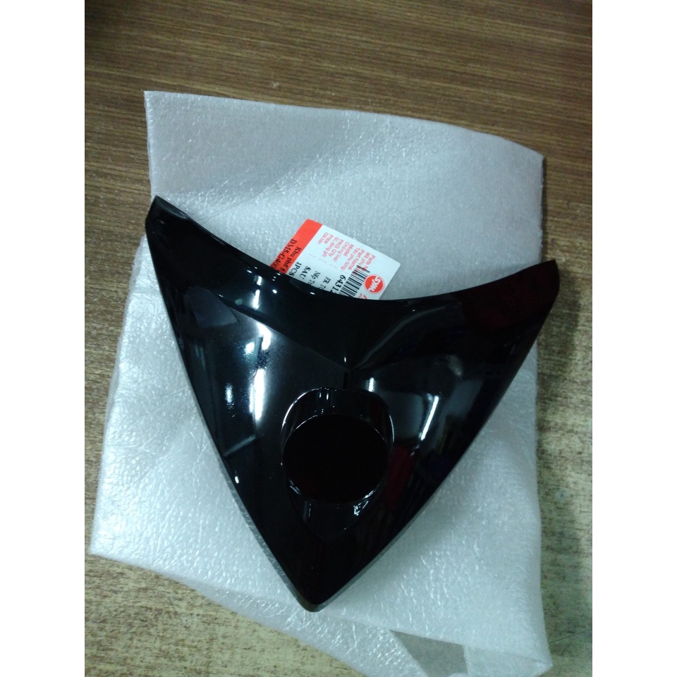 Mặt nạ nhỏ Elegant 2017 màu đen bóng