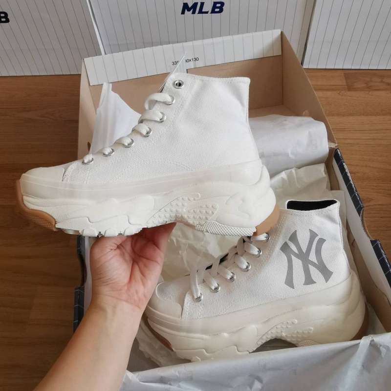 GIÀY M.LB CHUNKY NY YANKEES 1:1 SC [ FULL BOX + FREE SHIP ] | BigBuy360 - bigbuy360.vn