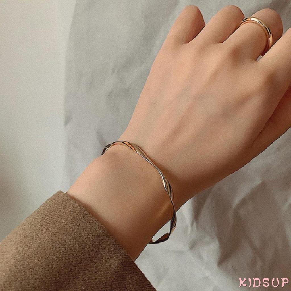 Vòng đeo tay dạng mở kết cấu hình tròn màu sắc đơn giản cho nữ