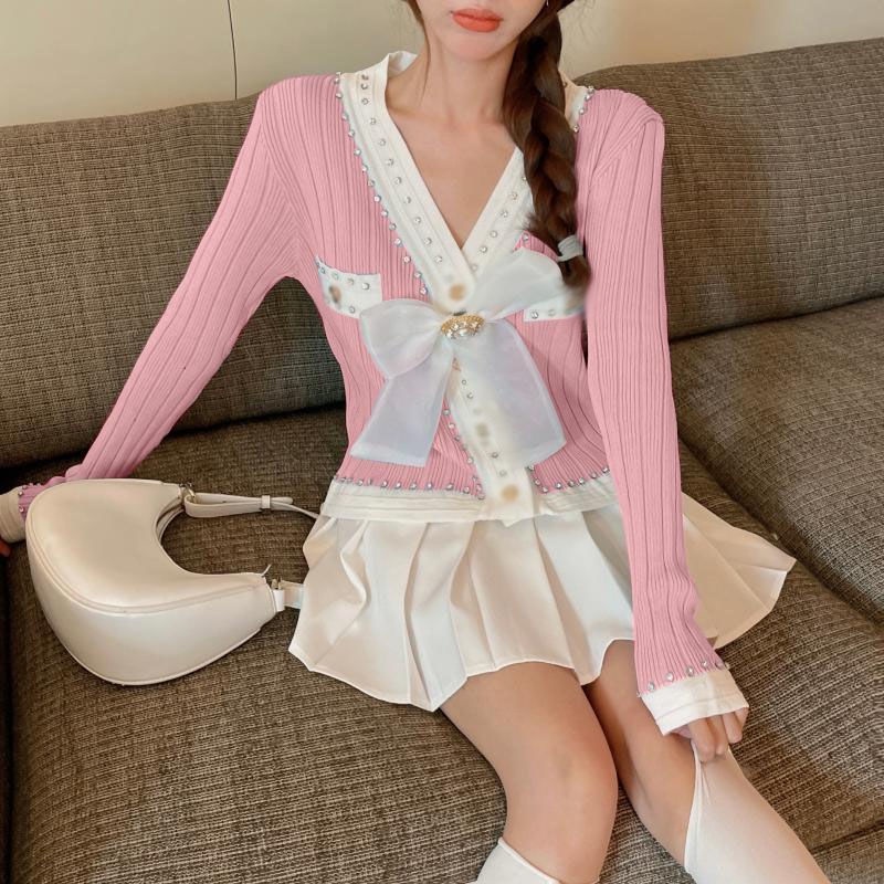 Áo sweater IELGY mỏng tay dài gắn nơ đính kim cương hương thơm nhỏ