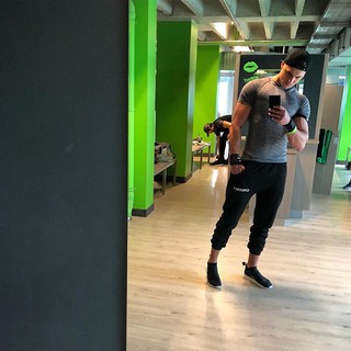 Áo tập gym nam