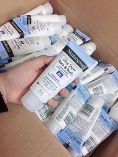 Kem chống nắng Neutrogena Úc