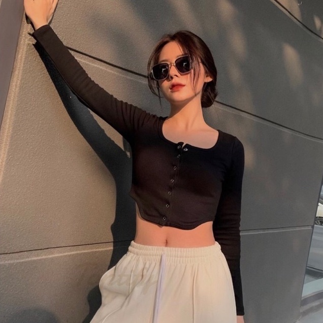 Áo Croptop Dài Tay RA018 Hottrend Cúc Bấm Khoen Eo Hai Bên Cực Cá Tính Sexy Chất Thun Gân Mềm Cực Đẹp RANSHI