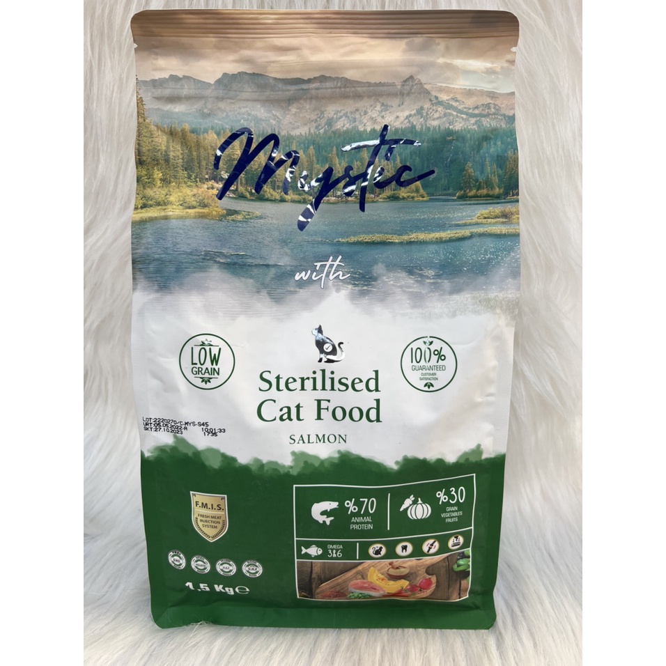 Thức ăn cho mèo trưởng thành Mystic gói 1,5kg