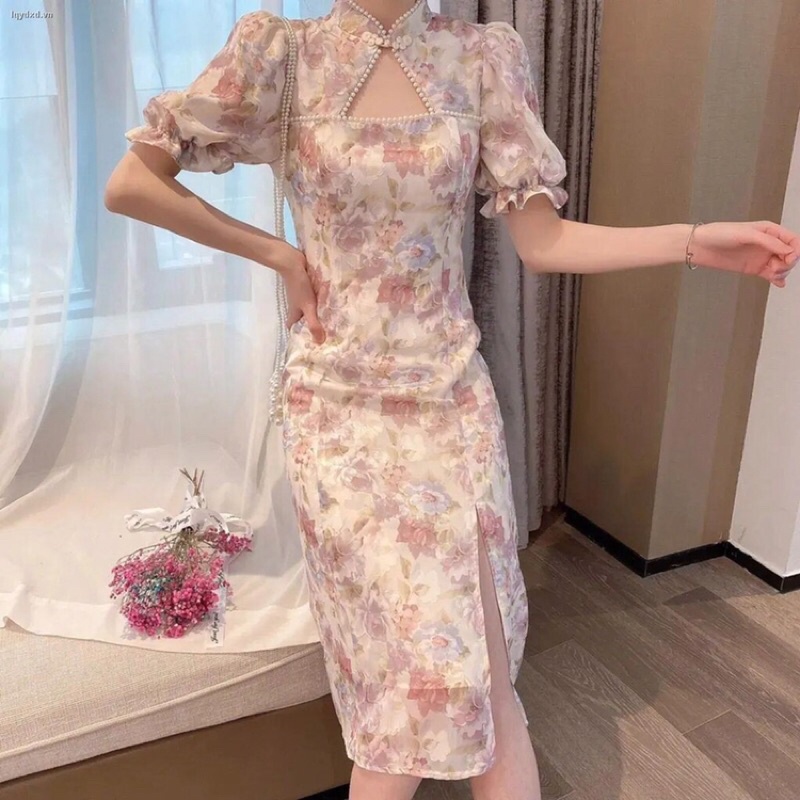 Sườn xám cách tân