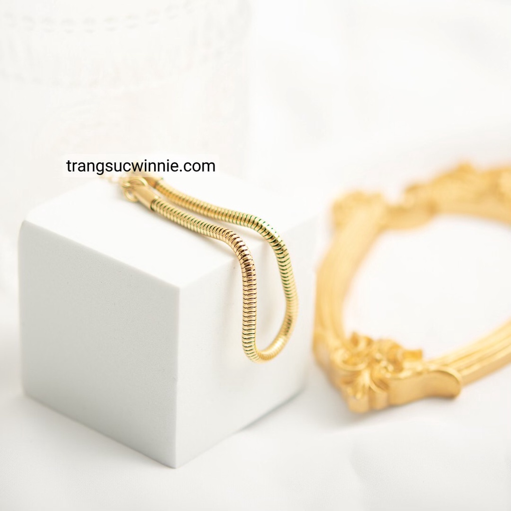 Lắc tay nữ titan Naky