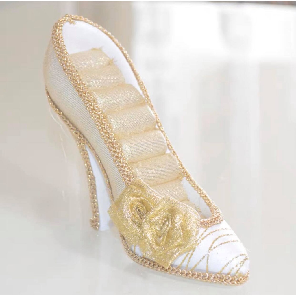 Set 3 món váy/giày/ghế treo trang sức hoàng kim sang trọng