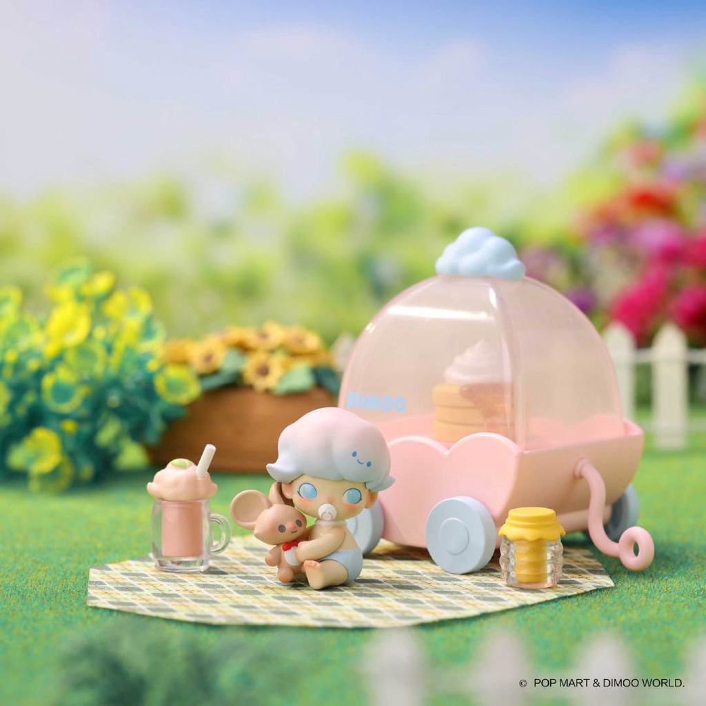 Dimoo Đồ Chơi Nghệ Thuật go on an outing Withther series