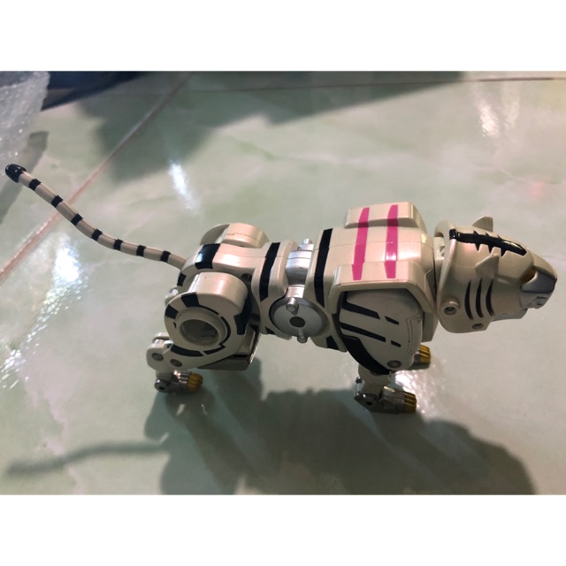 Mô hình siêu nhân Gao - Gao Cọp trắng Bandai