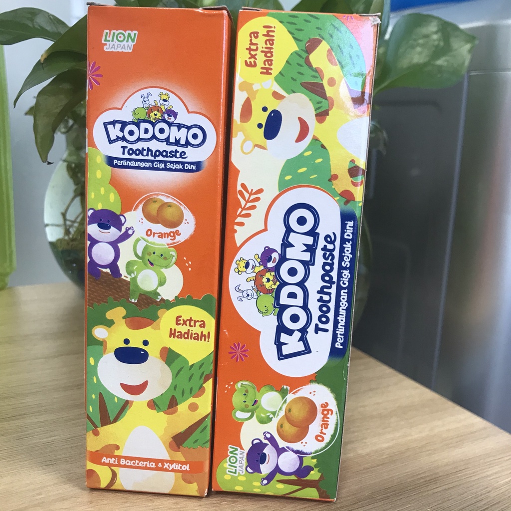 Kem Đánh Răng cho bé KODOMO Toothpaste (hương cam/dâu) - kem đánh răng trẻ em 45g