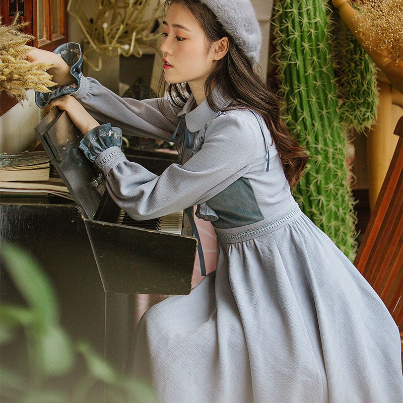 YAS0473-Váy tiểu thư xanh thêu hoa thanh lịch