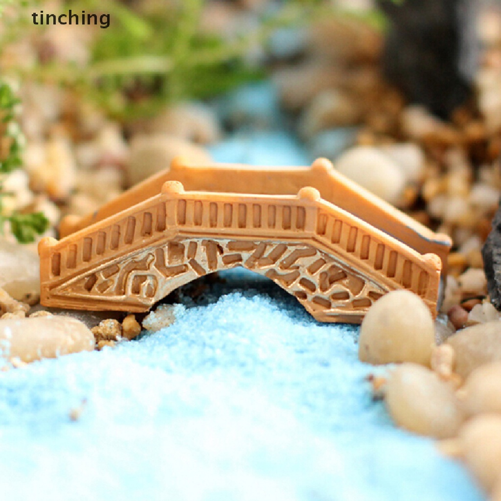 Mới 2 Quả Cầu Đá mini Màu Trắng Vàng Dùng Trang Trí Vườn