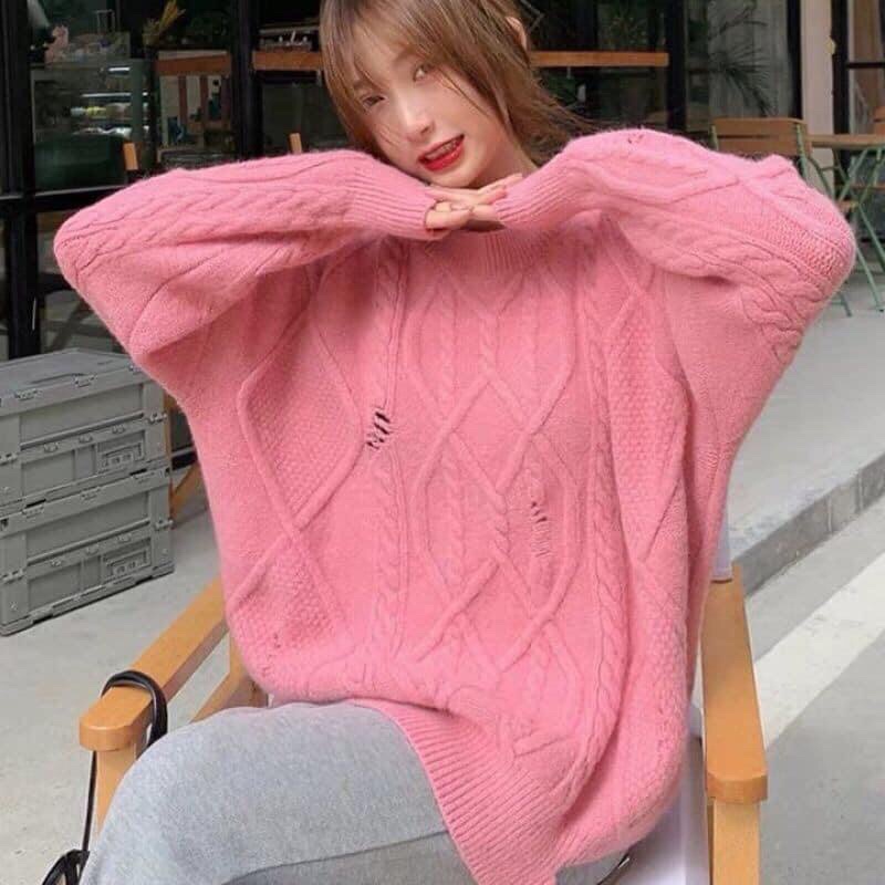 Áo len rách cá tính