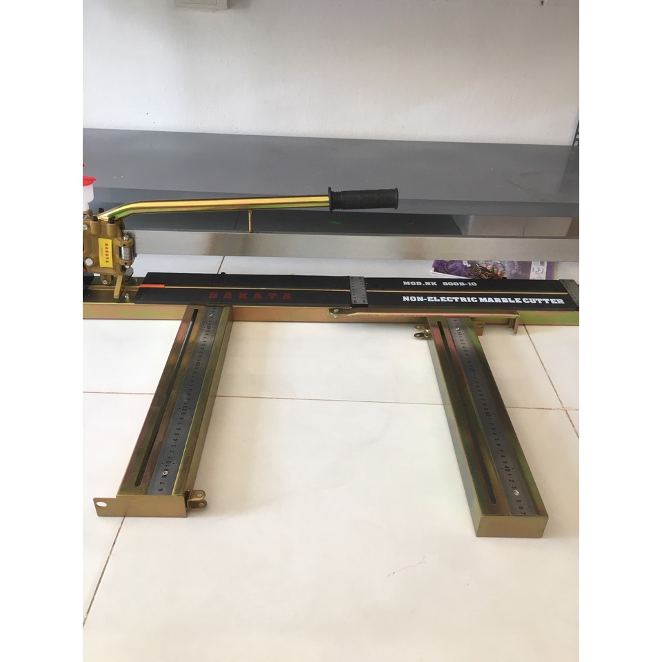 Máy cắt gạch Nakata đẩy tay 80cm