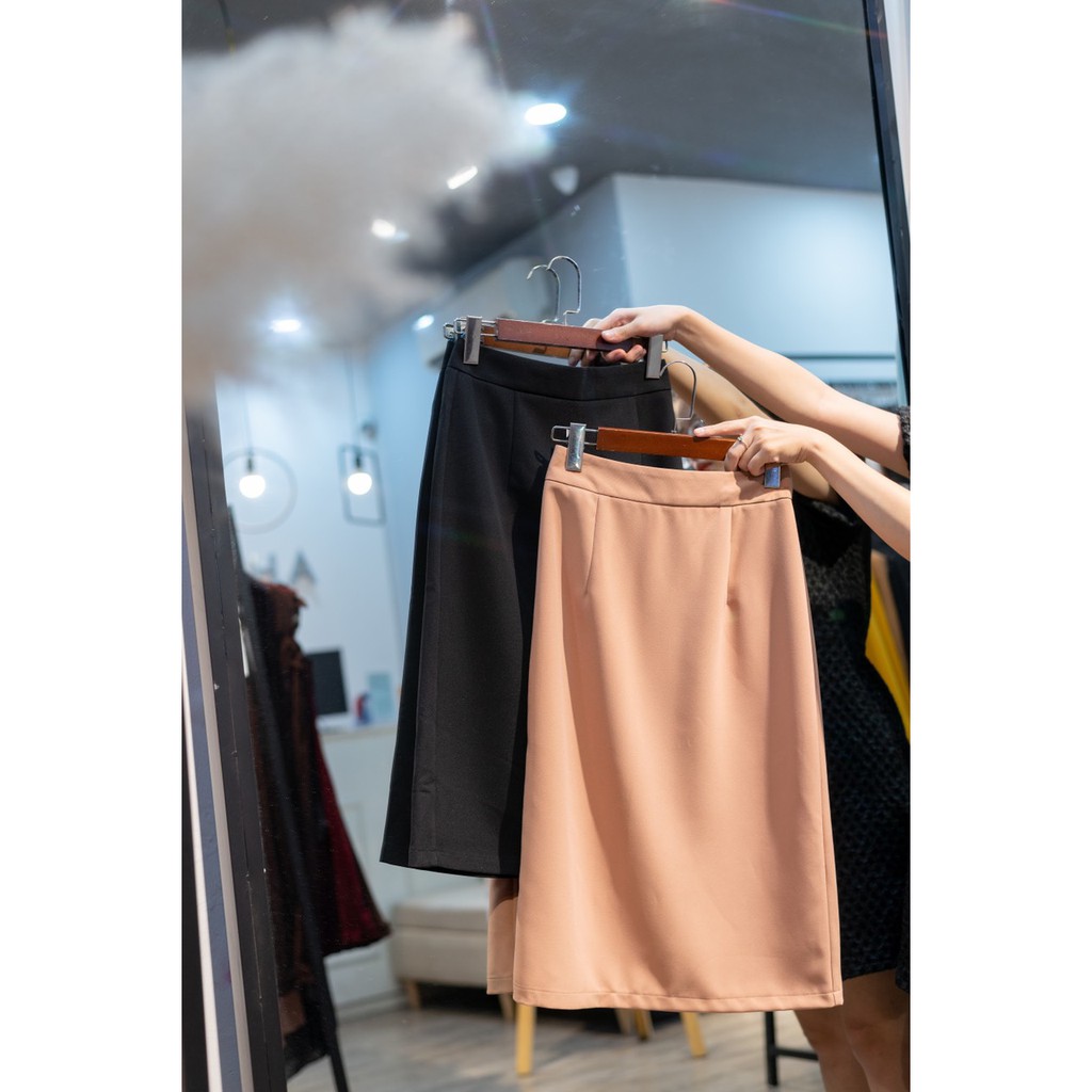[Mã SKAMCLU7 giảm 10% tối đa 50K đơn 0Đ] CHÂN VÁY DÁNG A CÔNG SỞ 2 MÀU BE ĐEN XẺ SAU XUÂN HÈ THU ĐÔNG AHOLIC | BigBuy360 - bigbuy360.vn