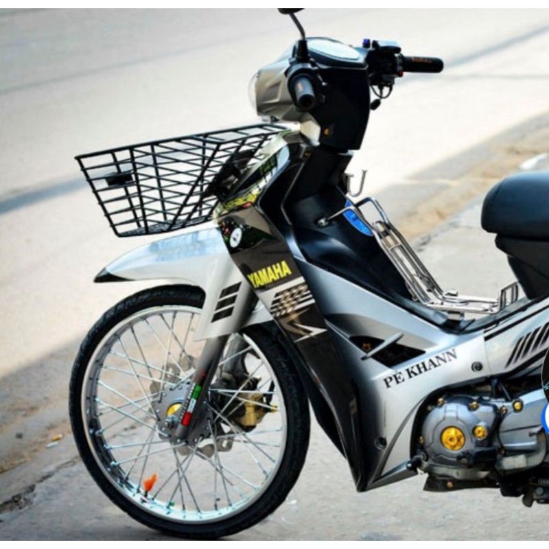 Tem sirius 110 trắng đen