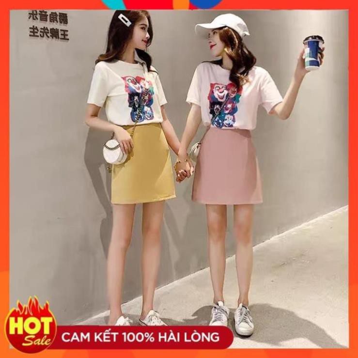 [FREE SHIP] Set Áo Thun In Hình Chú Hề Mix Chân Váy Kaki 2 Màu Hồng, Vàng Ulzzang