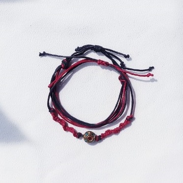 Vòng tay waterproof handmade dây cói wax mix charm phong cách Tây Tạng - Red Sky at Night