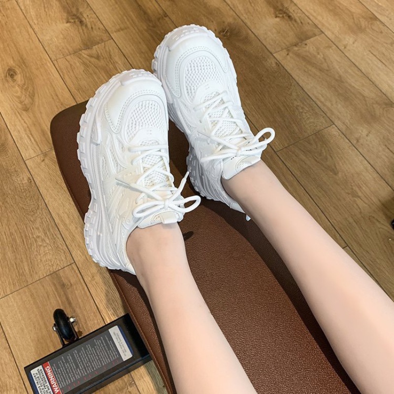 Giày MWC 0723 - Giày Thể Thao Nữ, Sneaker Da Siêu Êm Chân Đế Độn 4CM Hot Trend