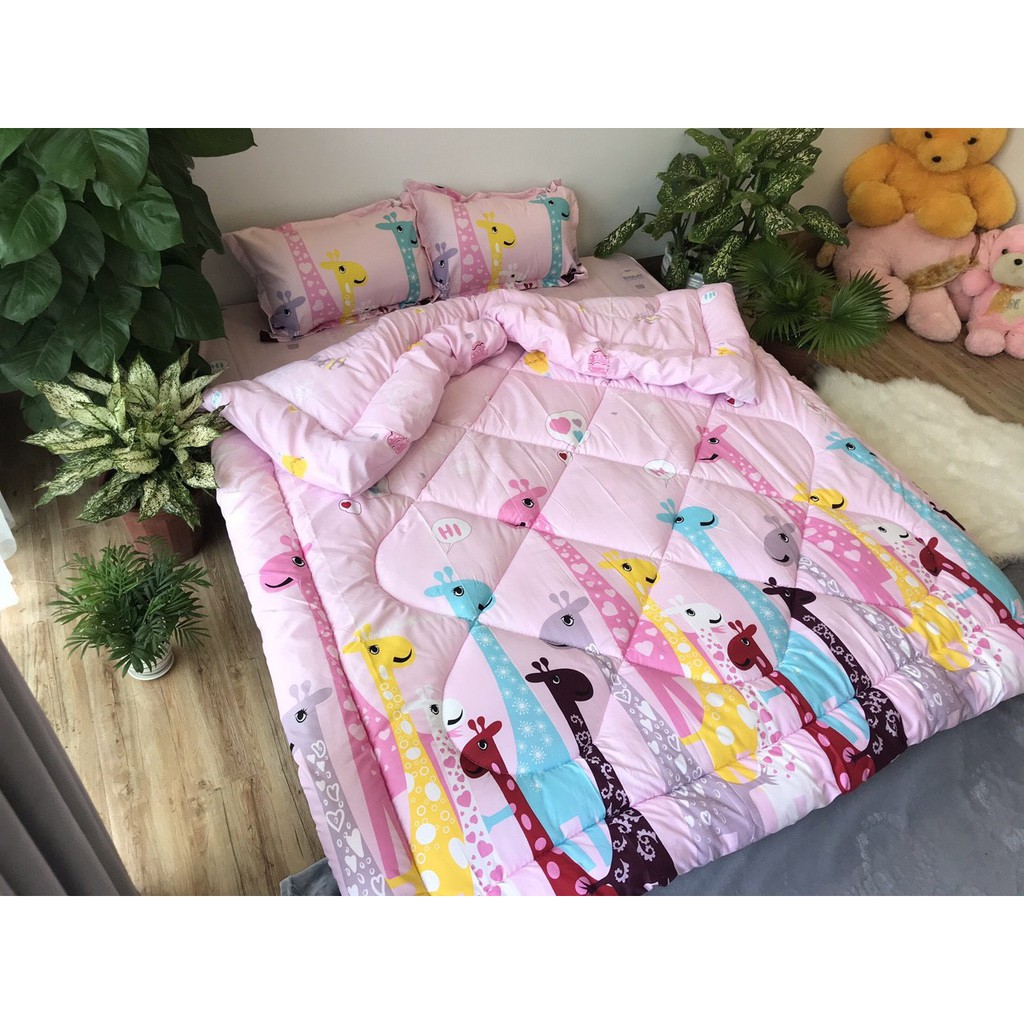 Free ship Chăn Phao Poly 1m8x2m Mẫu hoa 7 cánh