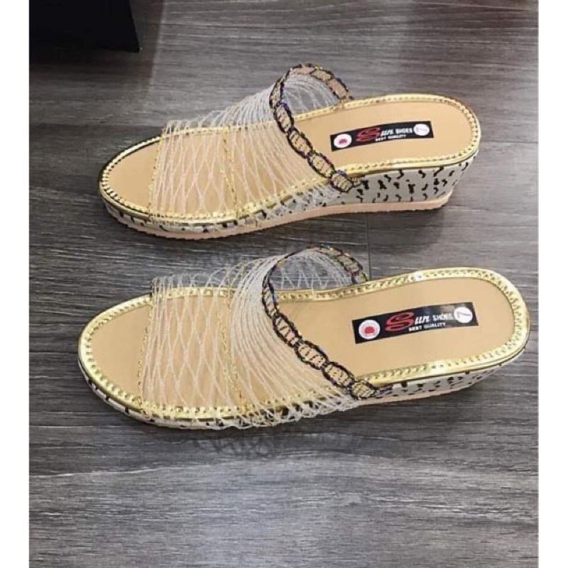 Dép lưới sành điệu