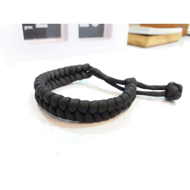 Dây dù sinh tồn làm vòng Paracord 4mm  7 lỏi - 3 met - tặng khóa khi mua sản phẩm bất kỳ