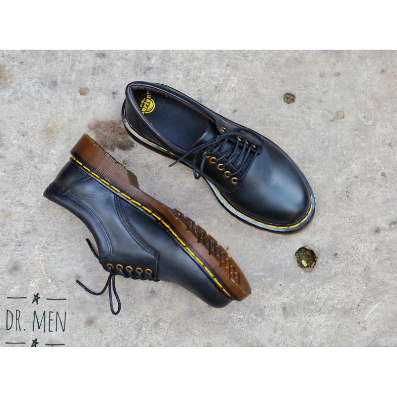 Dr. 8053 black nappa