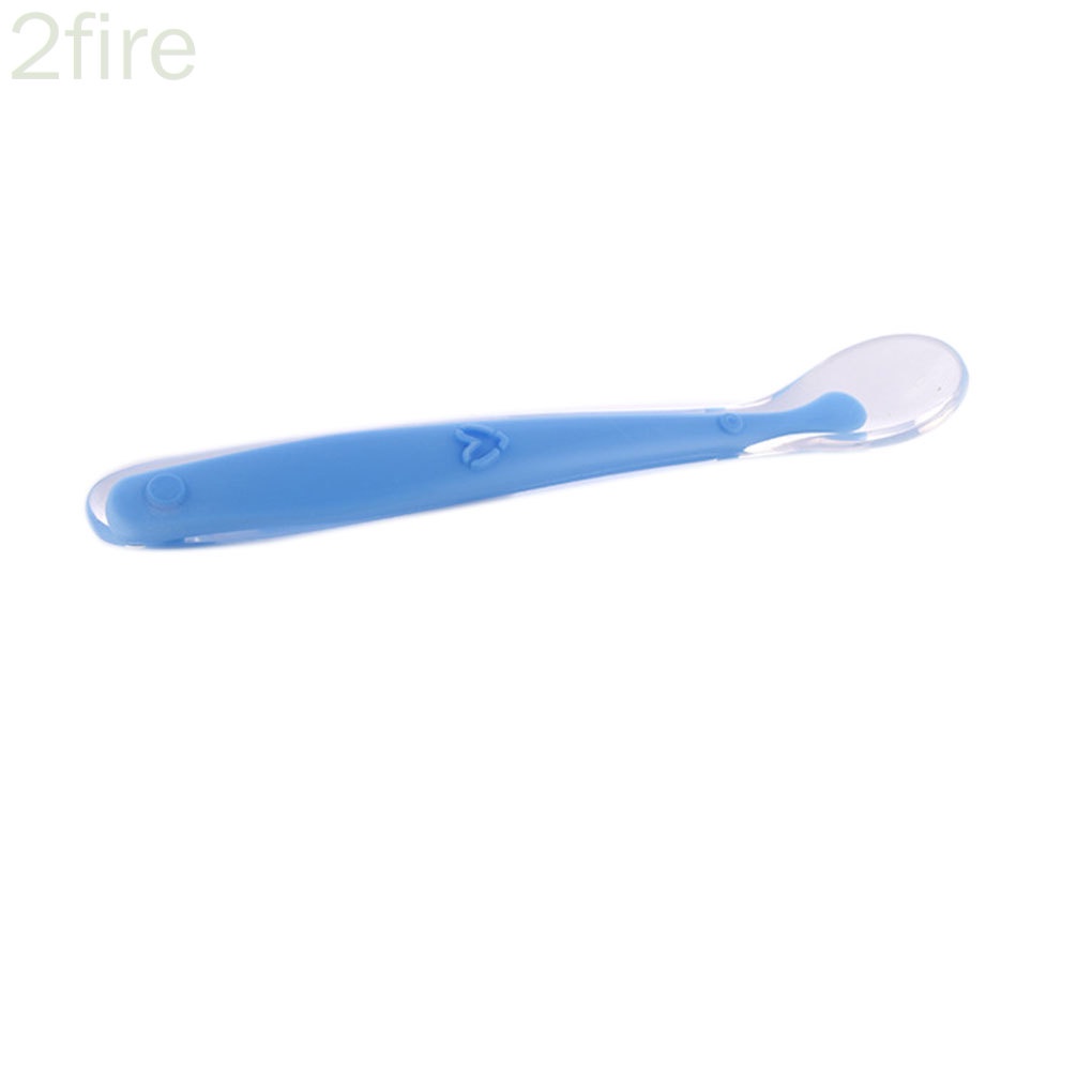 Muỗng silicon mềm cảm biến nhiệt độ dành cho bé ăn dặm