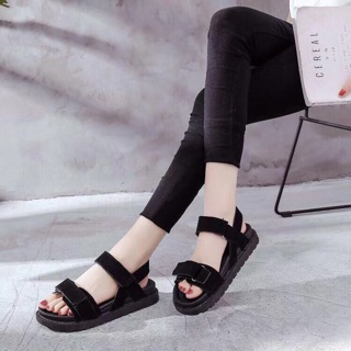 Sandal nữ quai da lộn hồng- đen