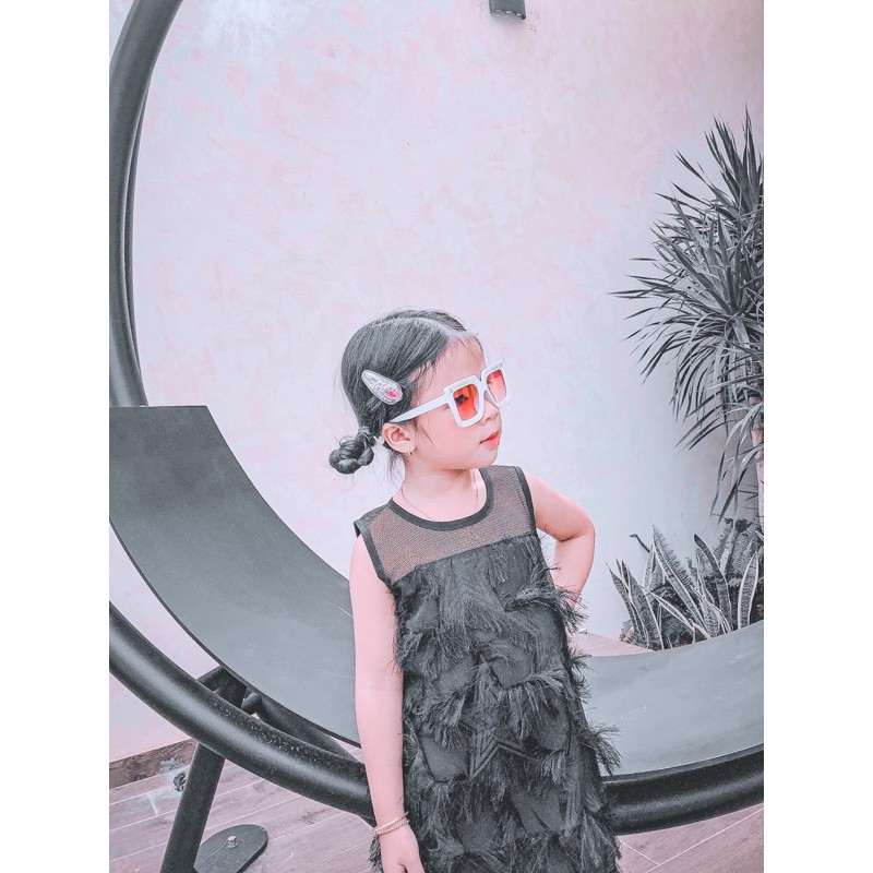 đầm suông tua rua bé gái