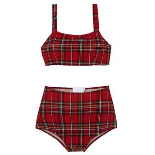Bikini caro 2 mảnh hit hot ( kèm hình thât)