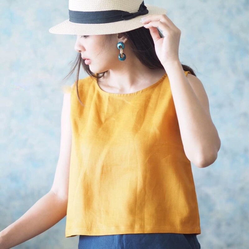 Áo sát nách linen cổ tròn