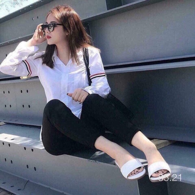 Sơ mi ngọc trinh