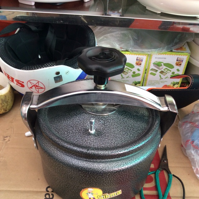 Nồi áp suất Sikma size 18 cm