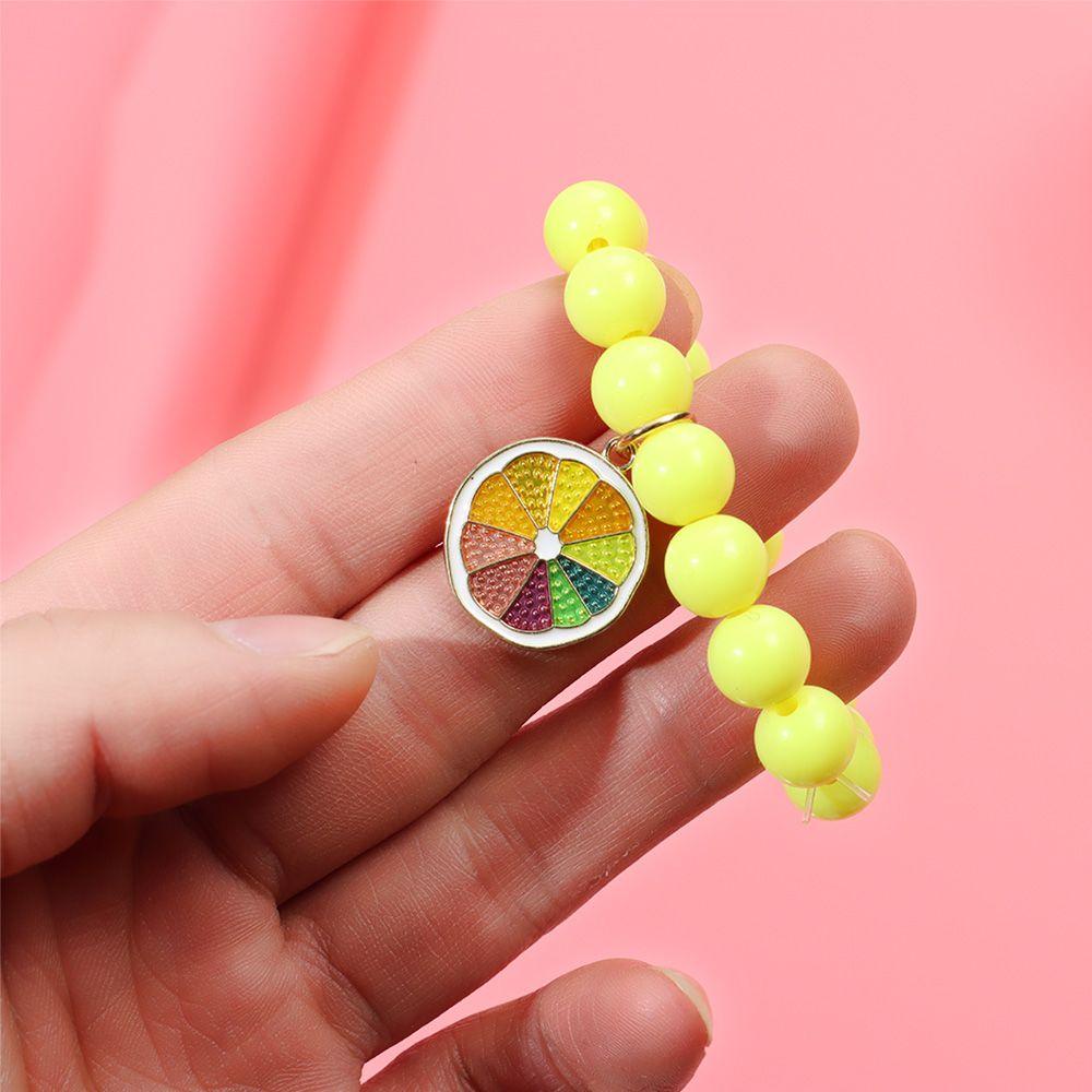 Vòng Tay Hạt Nhựa Acrylic Đính Hoa Hồng