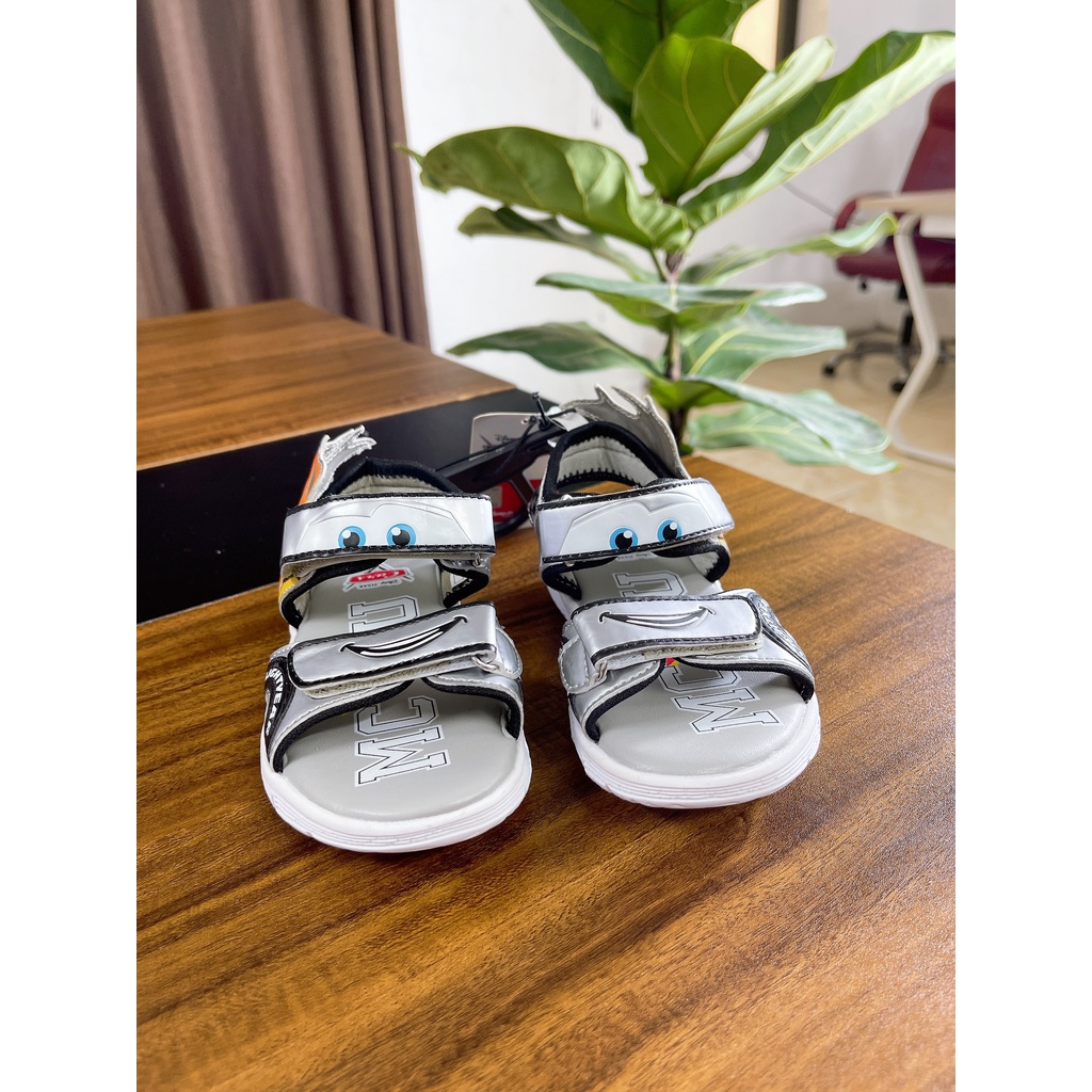 Sandal bé trai Mac Queen màu xám có hình tia lửa, thể thao năng động nhẹ êm cho trẻ em học sinh đi học biển