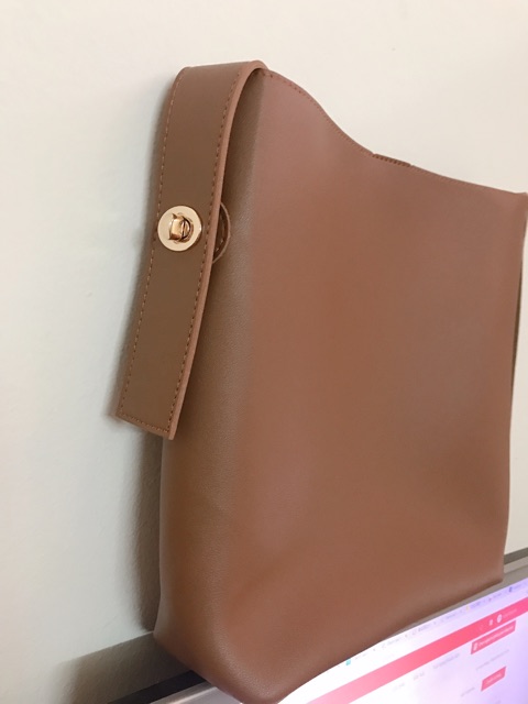 Túi tote dađeo vai kèm ví nhỏ, quai cách điệu vừa a4 - P008