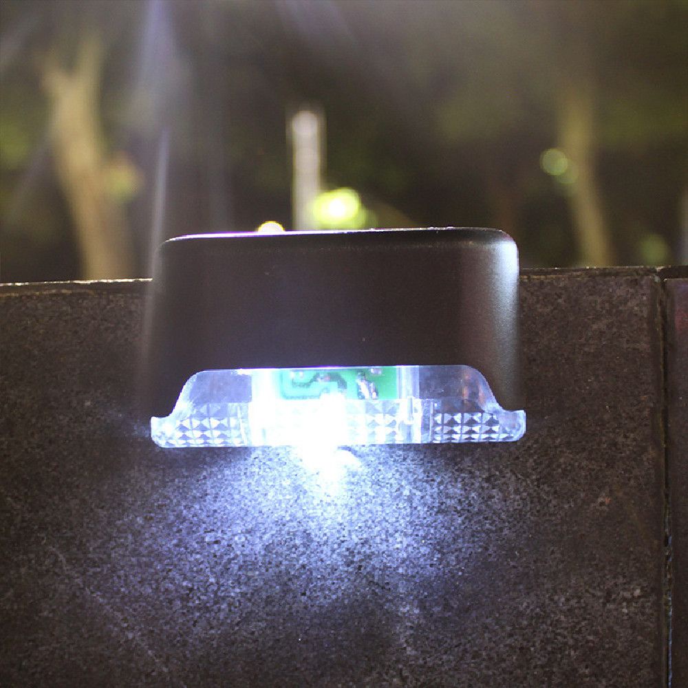 Đèn led mini sử dụng năng lượng mặt trời chống thấm nước chống bụi nhiều màu sắc ánh sáng tùy chọn