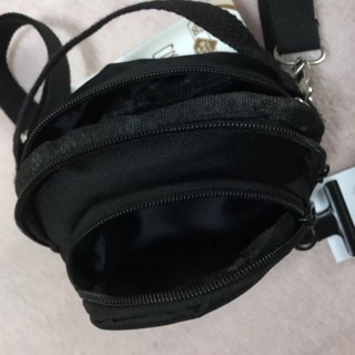Túi nhỏ đeo chéo Nike (order)