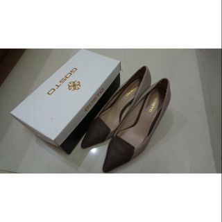 Gosto leather pump 5cm size 39