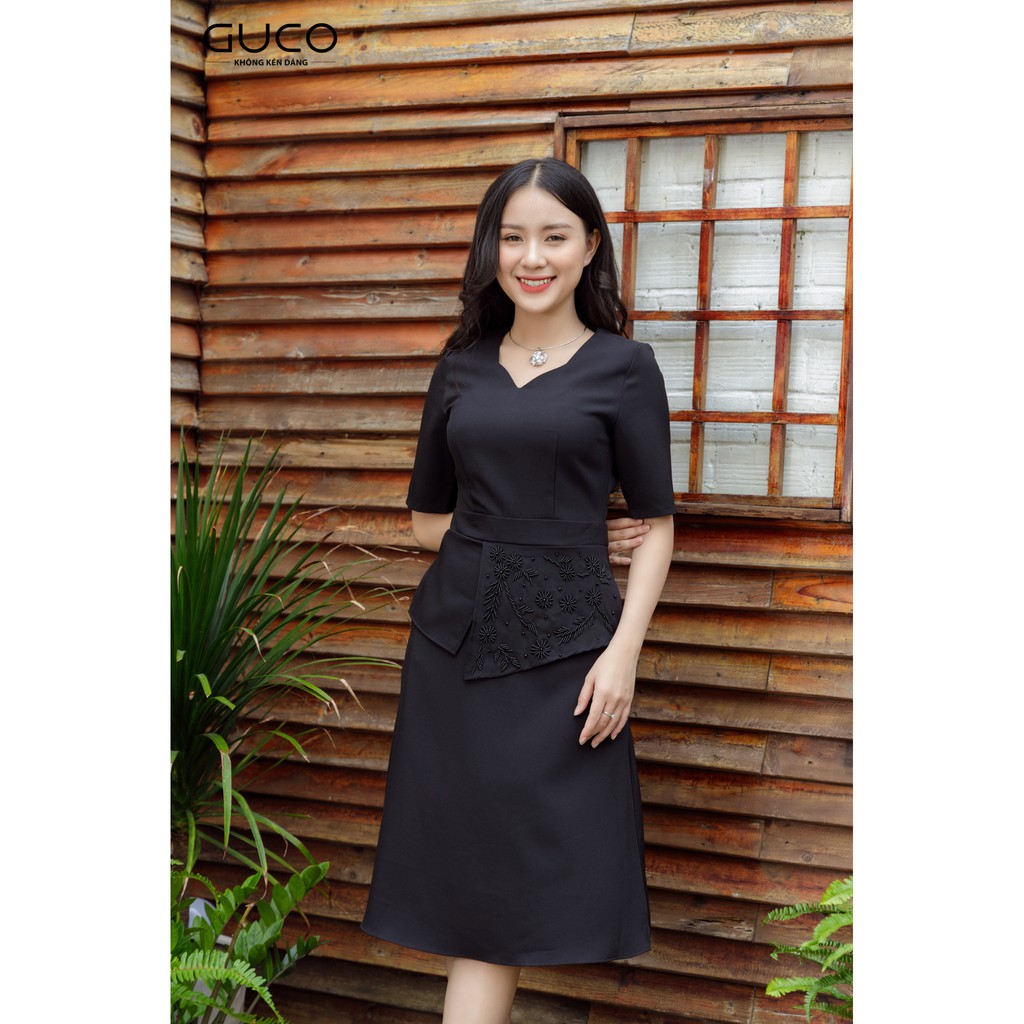 [Mã FAMALLT5 giảm 15% đơn 150k] GUCO - Đầm nữ dự tiệc tay lửng đính cườm màu đen 2444 | BigBuy360 - bigbuy360.vn