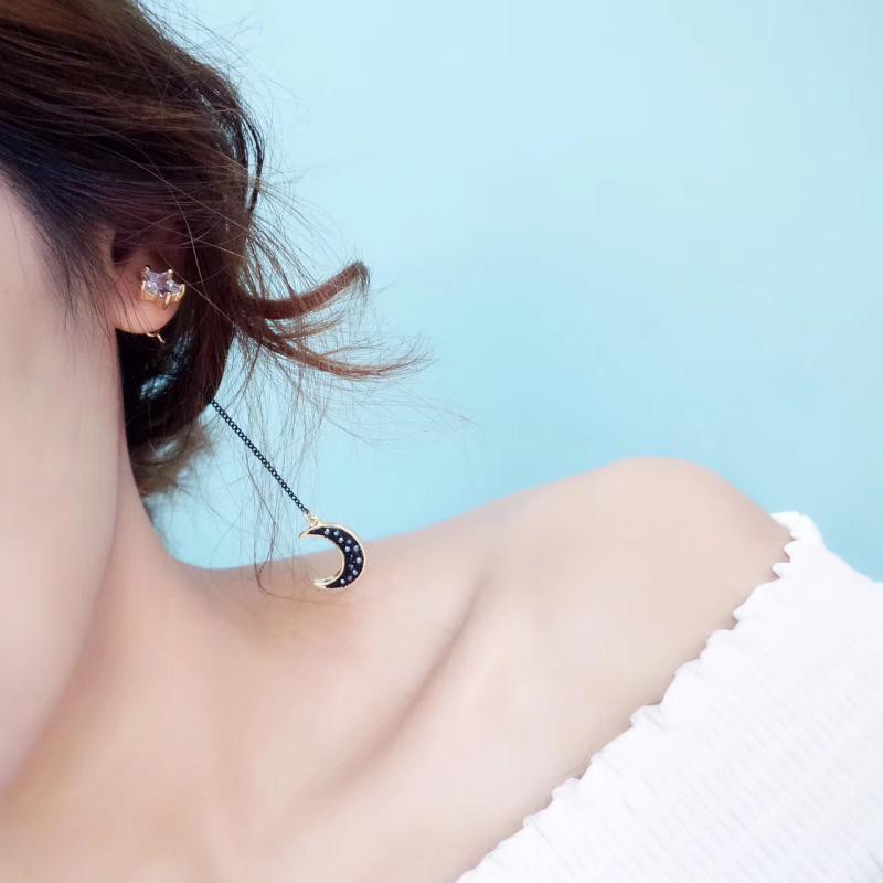 Bông tai hi ̀ nh mă ̣ t trăng / ngôi sao đi ́ nh đa ́ xinh xă ́ n