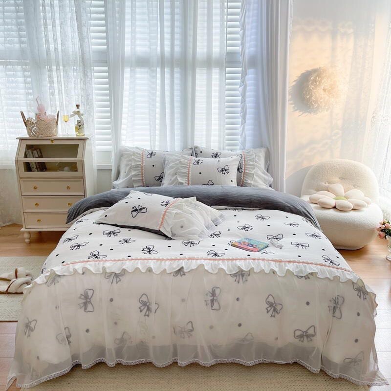 BỘ CHĂN GA GỐI NỈ BÈO REN CÔNG CHÚA BÁNH BÈO