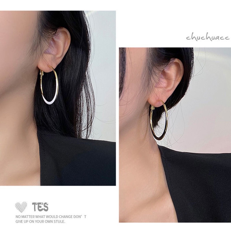 Khuyên Tai Hình Tròn To Phong Cách Pháp Thời Trang 2022 Mới Cho Nữ