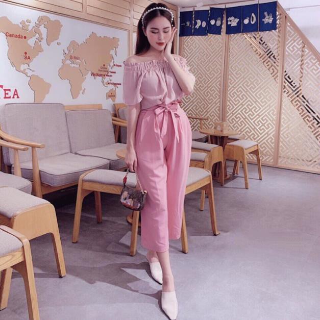 Bộ Áo Trễ Vai Kèm Quần Ống Rộng Hồng Pastel, Set Áo Cộc Quần Suông Chất Lụa Eo Chun - X062